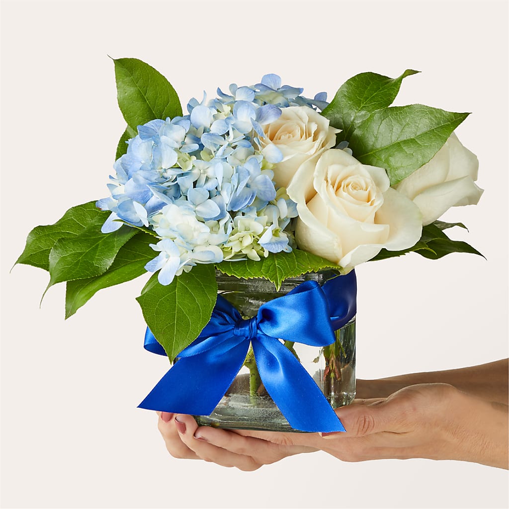 Sky Blue Delight Bouquet – Royal Flower Shop, Toms River NJ