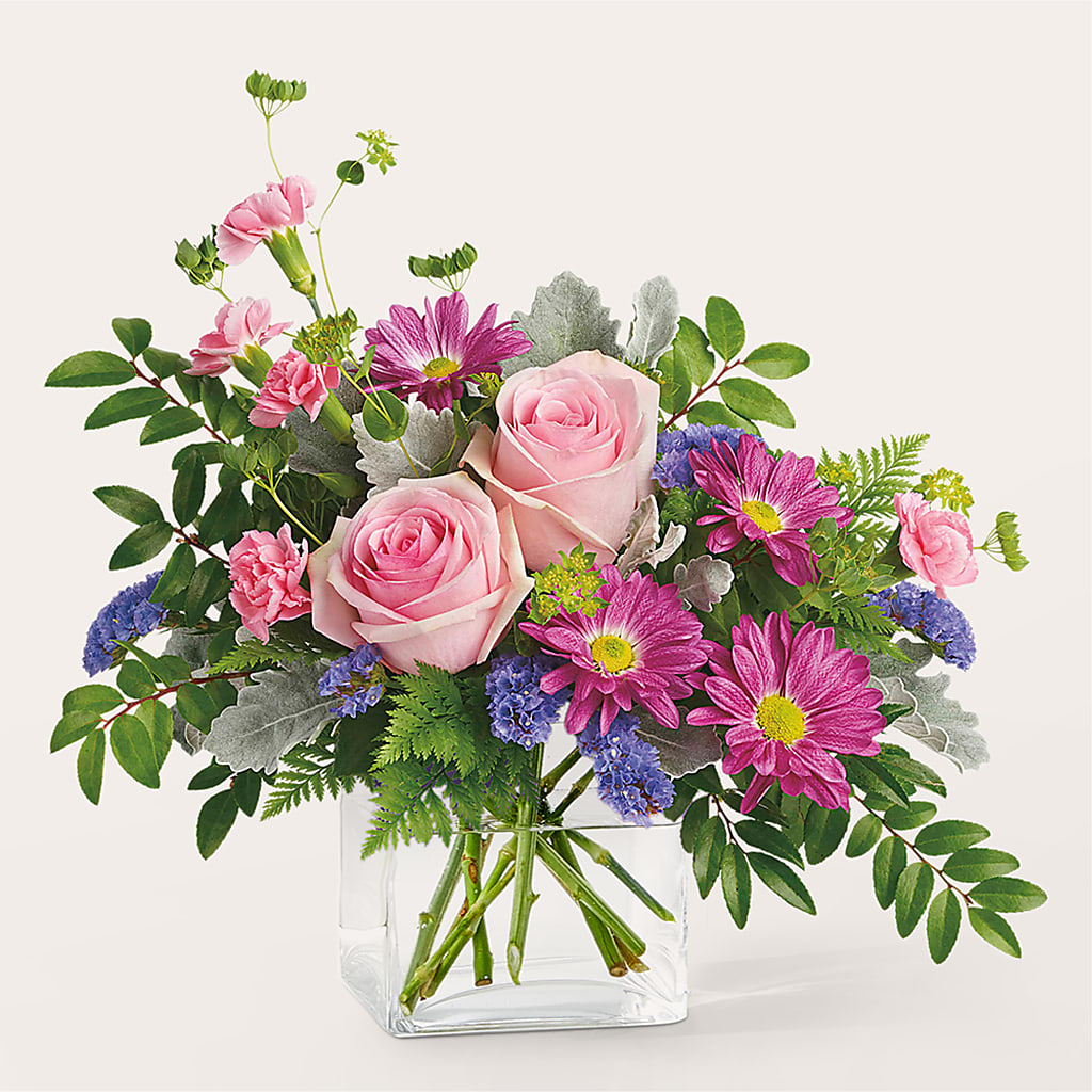 Starlet Bouquet – Royal Flower Shop, Toms River NJ