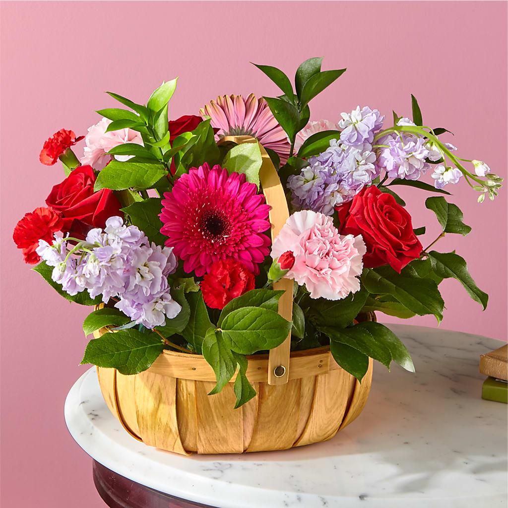 Pink Picnic Basket – Royal Flower Shop, Toms River NJ