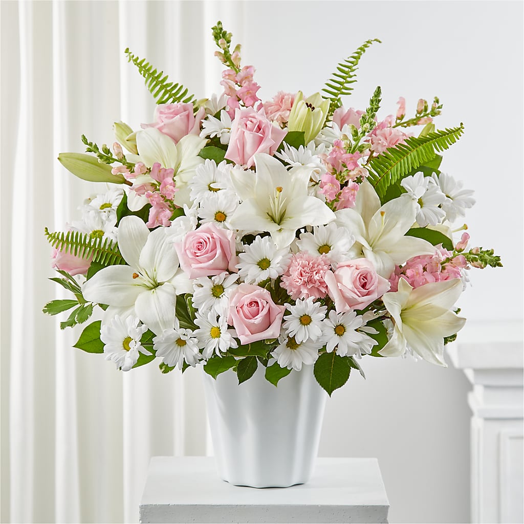 Soft Touch Tabletop Basket – Royal Flower Shop, Toms River NJ