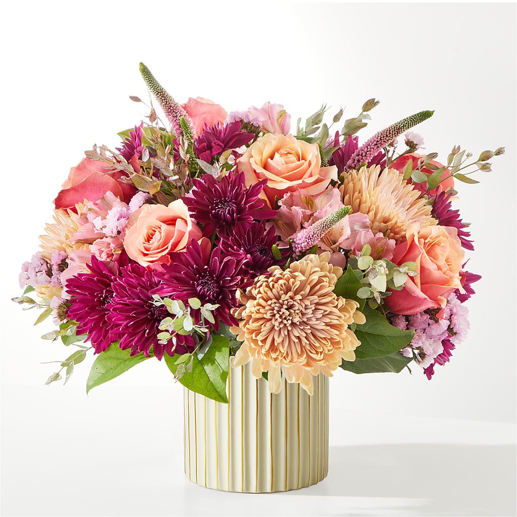 Berry Cobbler Bouquet with Ivory Vase – Royal Flower Shop, Toms River NJ