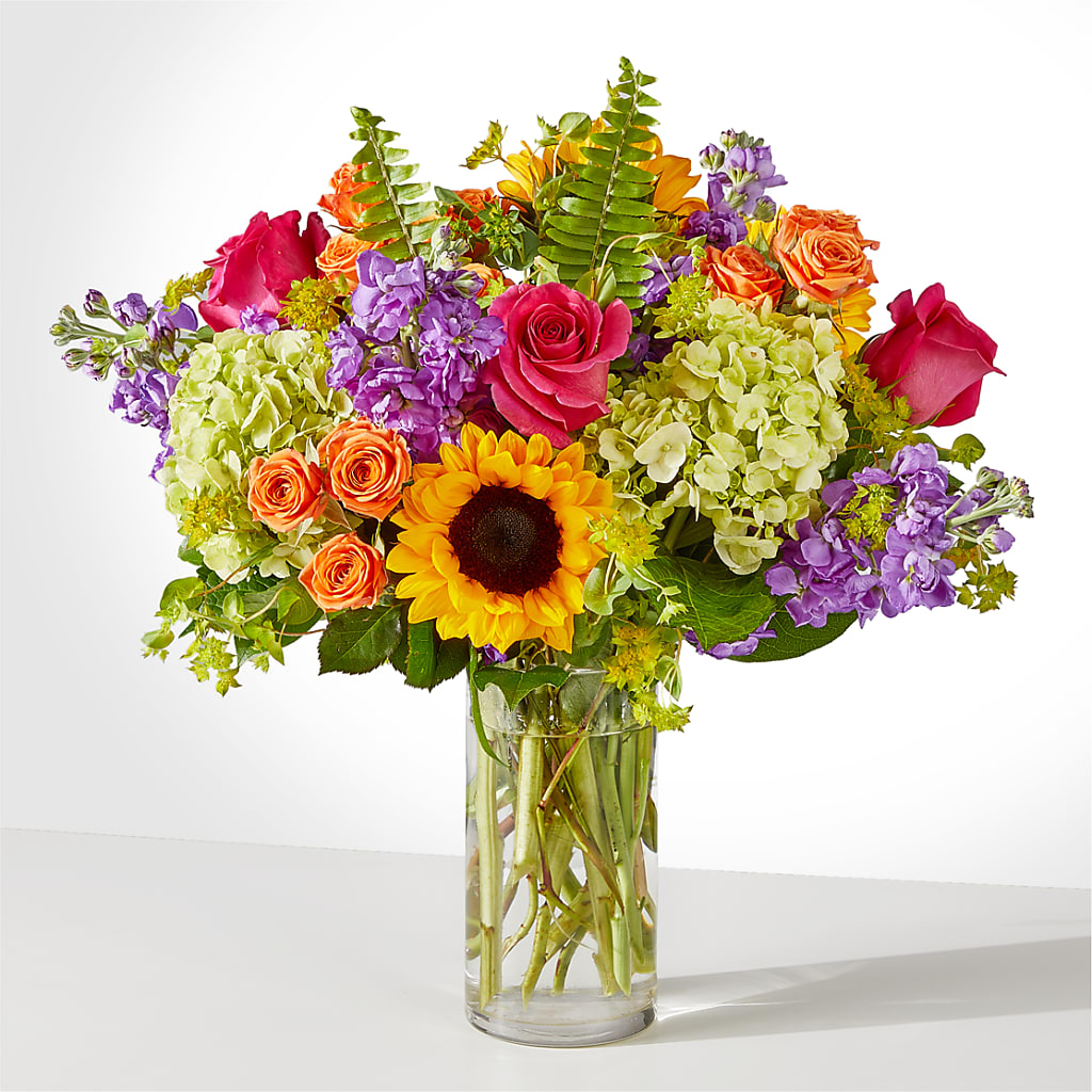 Vibrant Greetings Bouquet – Royal Flower Shop, Toms River NJ