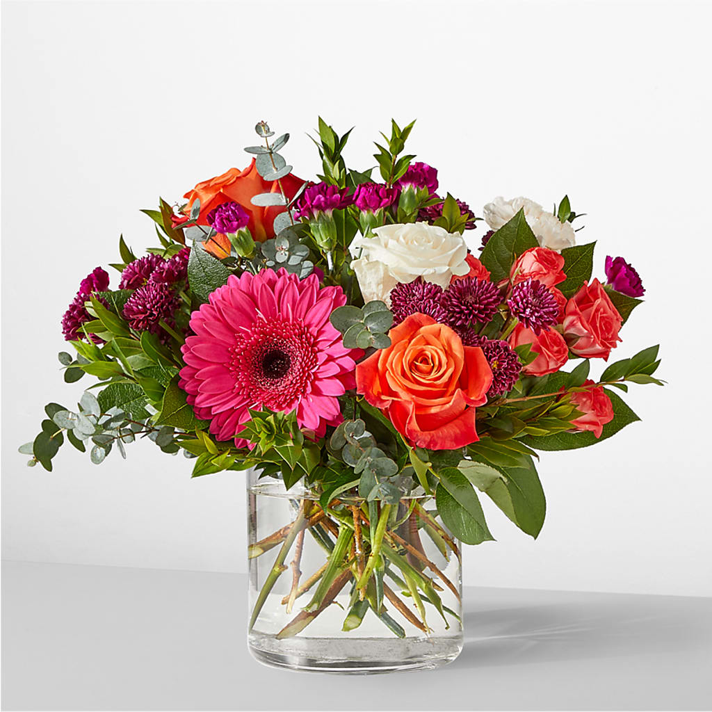 Smell the Roses Bouquet – Royal Flower Shop, Toms River NJ