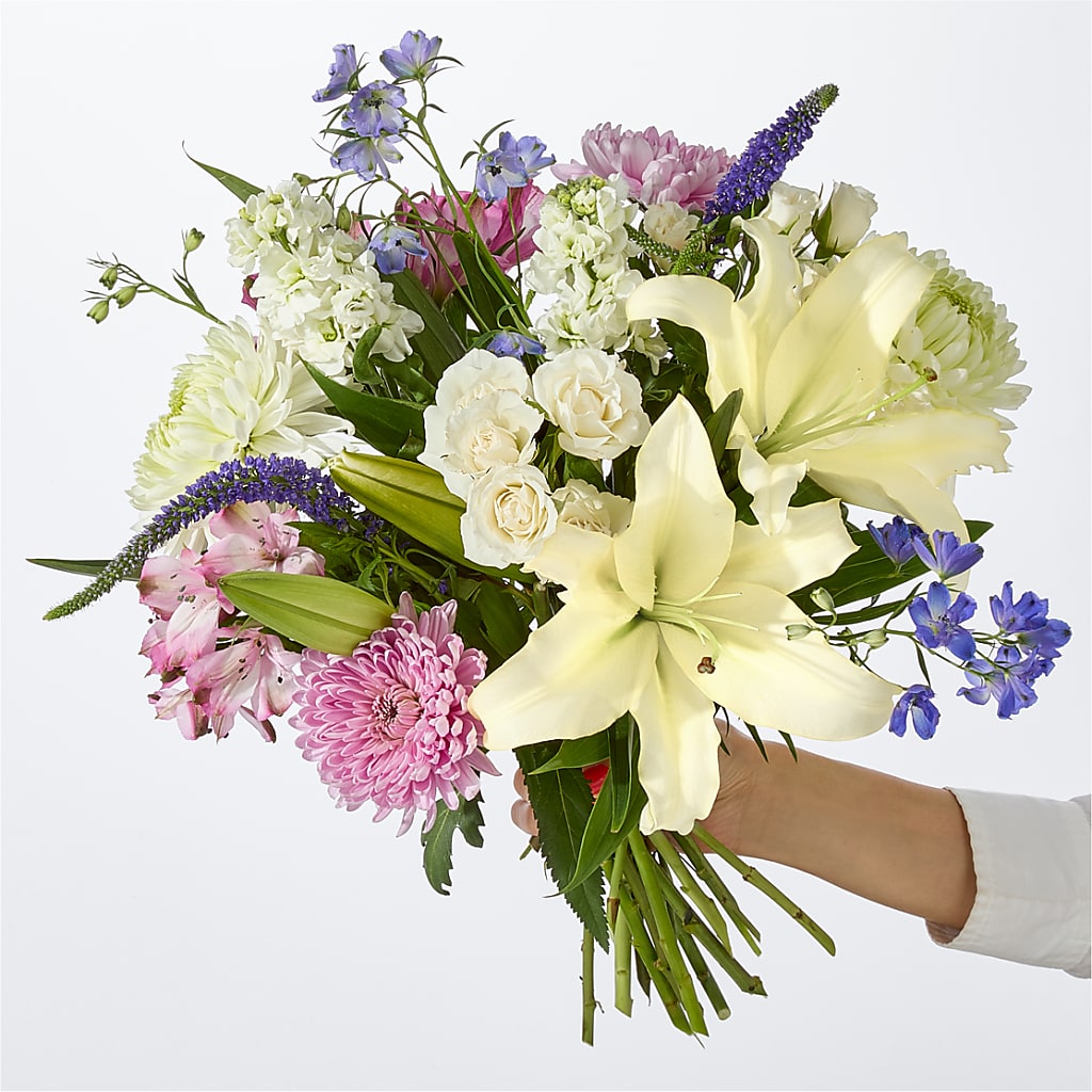 Winter Celebration Bouquet –  Royal Flower Shop, Toms River NJ
