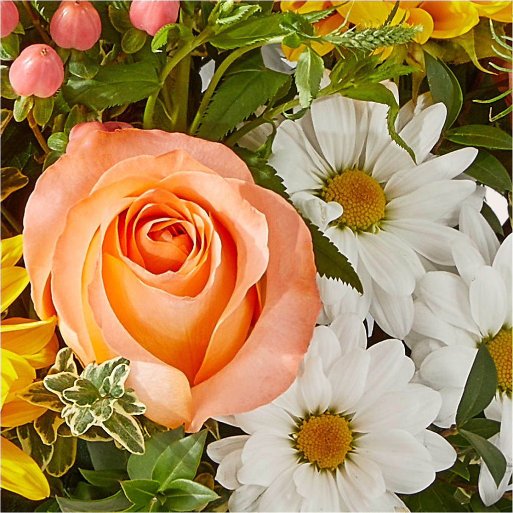 The Good Life Bouquet –  Royal Flower Shop, Toms River NJ