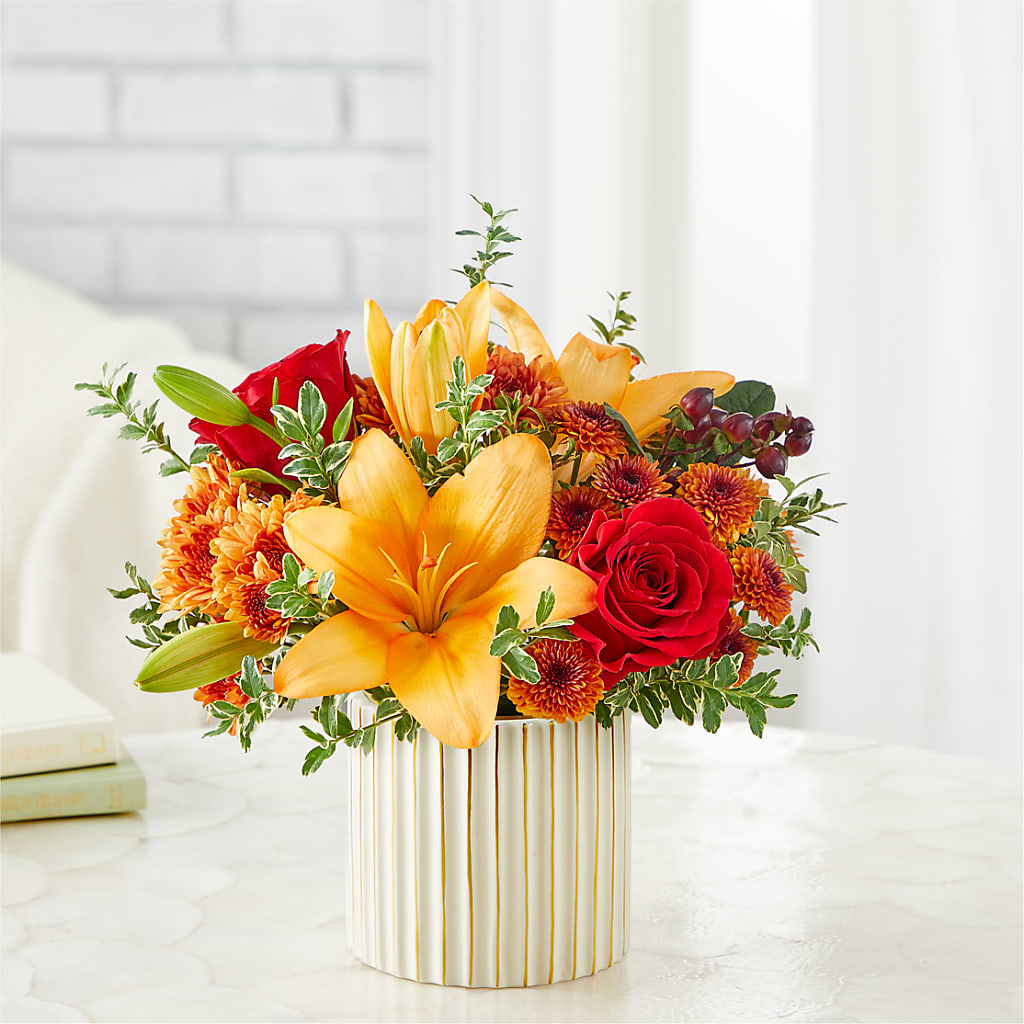 Scarlet Skies Bouquet –  Royal Flower Shop, Toms River NJ