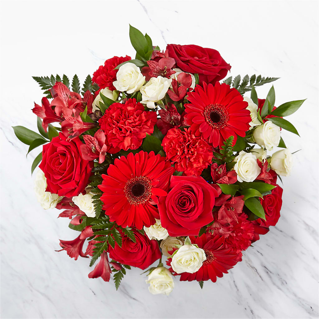 Hearts Embrace Bouquet –  Royal Flower Shop, Toms River NJ