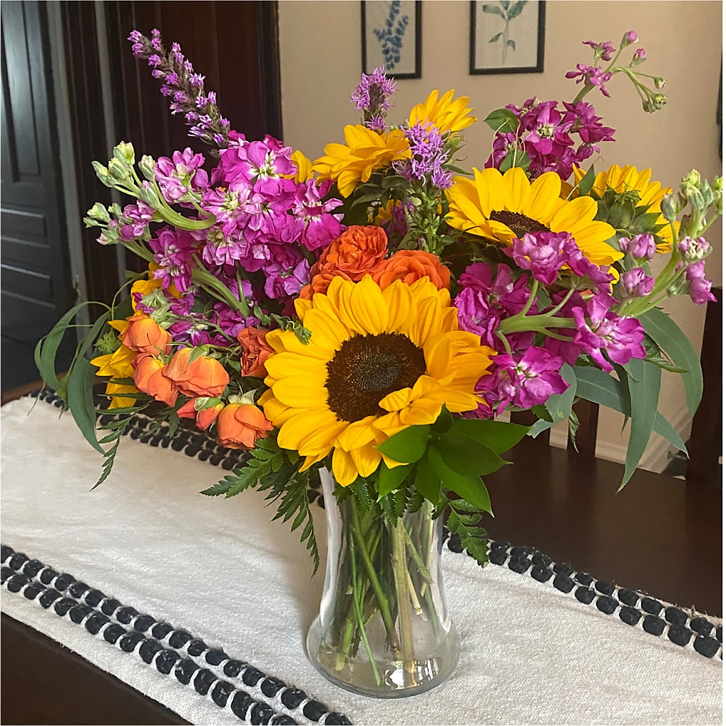 Rays of Life Bouquet –  Royal Flower Shop, Toms River NJ