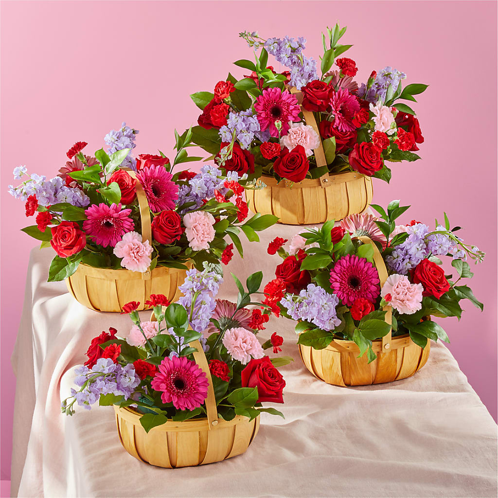 Pink Picnic Basket –  Royal Flower Shop, Toms River NJ