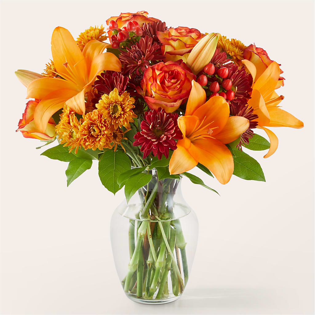 アロママです。
パピヨンちゃん
パグちゃん Autumnal Aroma Bouquet – orange, peach, red flower arrangement