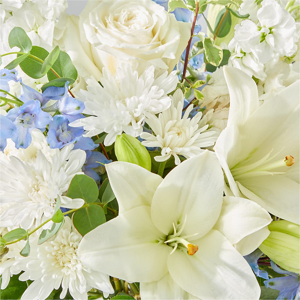 Peace of Mind Bouquet –  Royal Flower Shop, Toms River NJ