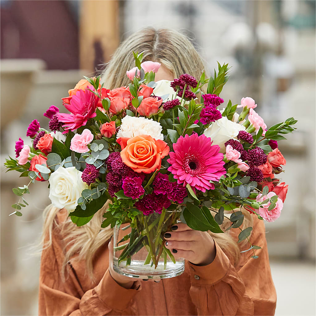 Smell the Roses Bouquet –  Royal Flower Shop, Toms River NJ