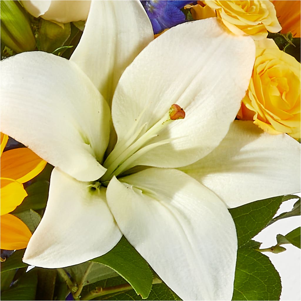 Wonderfully Sunny Bouquet –  Royal Flower Shop, Toms River NJ