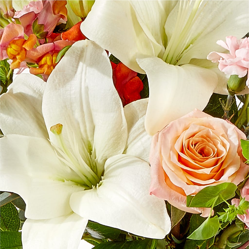 Grapefruit Splash Bouquet –  Royal Flower Shop, Toms River NJ